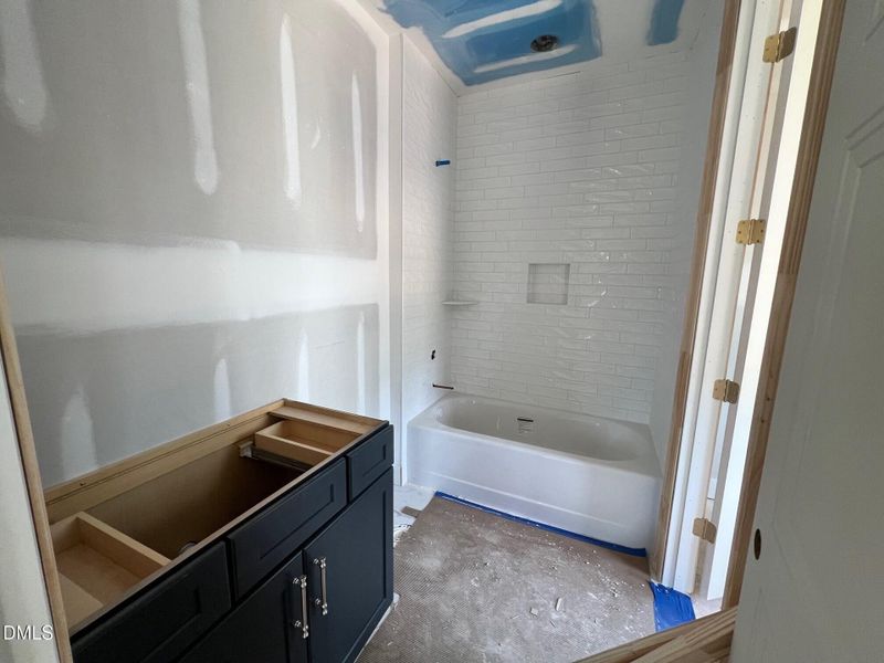 bed 4 bath