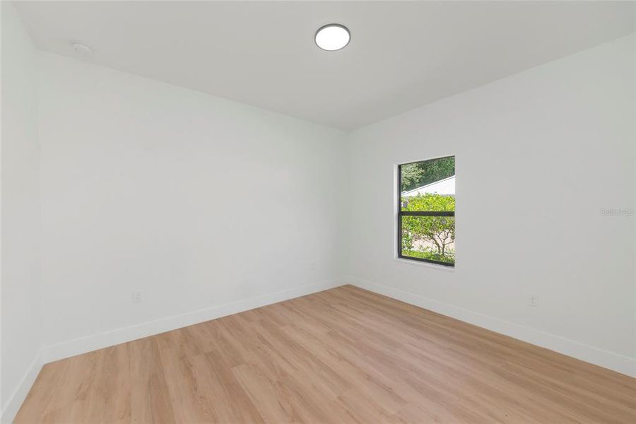 Spacious, unfurnished interior of a new home in , North Port (Image 35).