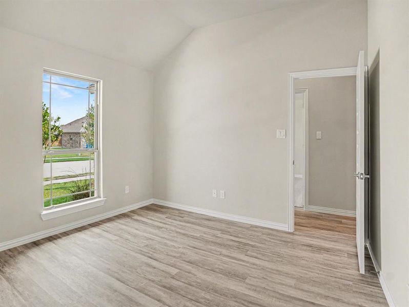 Spacious, unfurnished interior of a new home in Cole Crossing Estates, DeSoto (Image 32). Spacious, unfurnished interior of a new home in Cole Crossing Estates, DeSoto (Image 32).