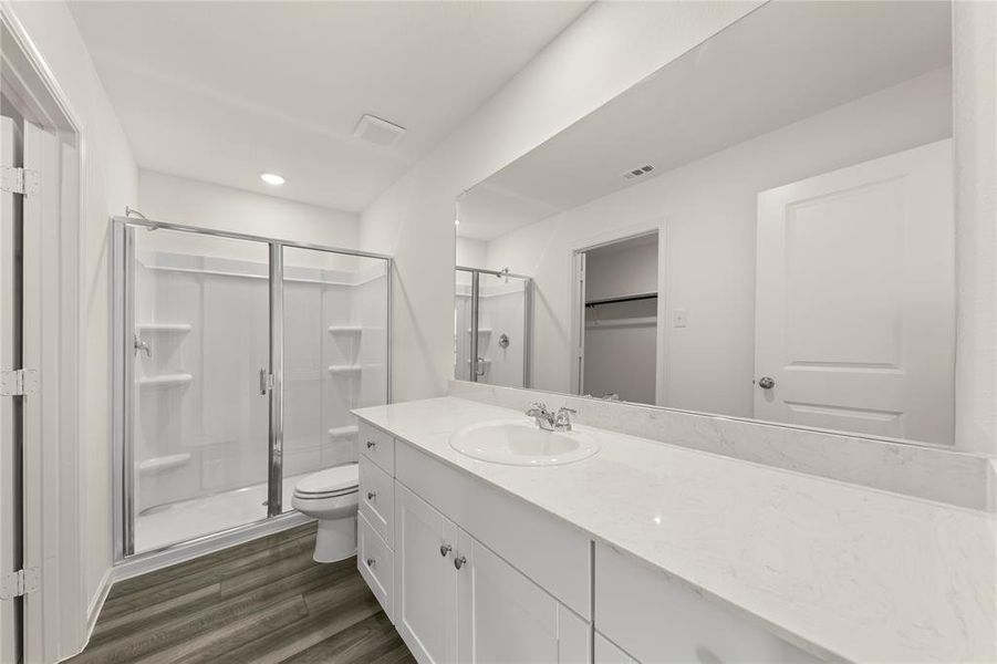 Furnished interior view inside a new home in Meadow Park, Melissa (Image 6). Furnished interior view inside a new home in Meadow Park, Melissa (Image 6).