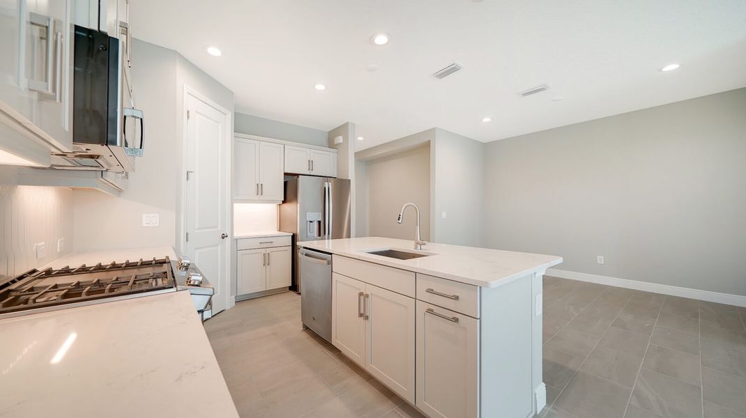 Furnished interior view inside a new home in Windward, Sarasota (Image 7).
