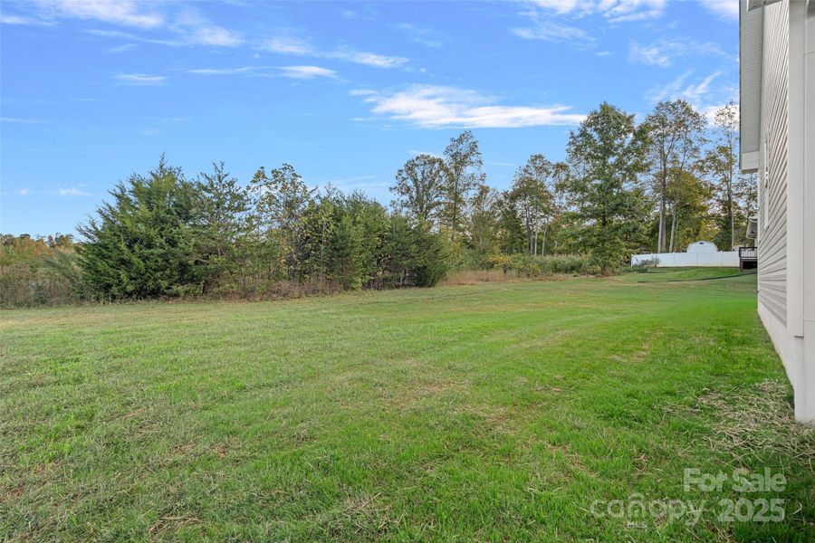 Exterior details and patio area of a home in , Harmony (Image 27).
