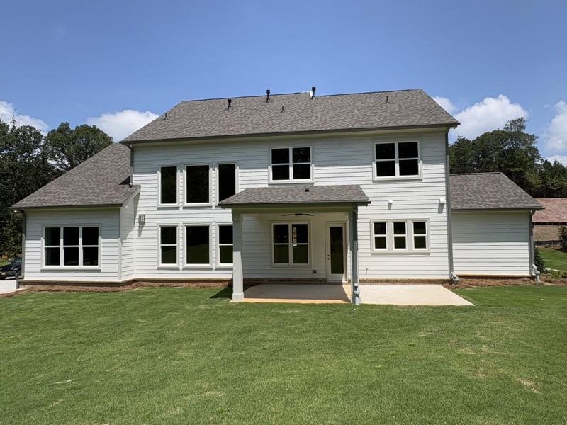 Exterior details and patio area of a home in Arden on Lanier, Cumming (Image 3).