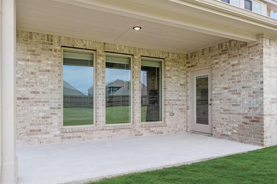 Spacious, unfurnished interior of a new home in Sunrise at Garden Valley 60-79, Waxahachie (Image 17). Spacious, unfurnished interior of a new home in Sunrise at Garden Valley 60-79, Waxahachie (Image 17).
