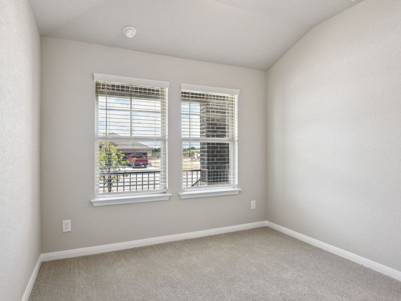 Spacious, unfurnished interior of a new home in Thomas Pond, San Antonio (Image 32). Spacious, unfurnished interior of a new home in Thomas Pond, San Antonio (Image 32).
