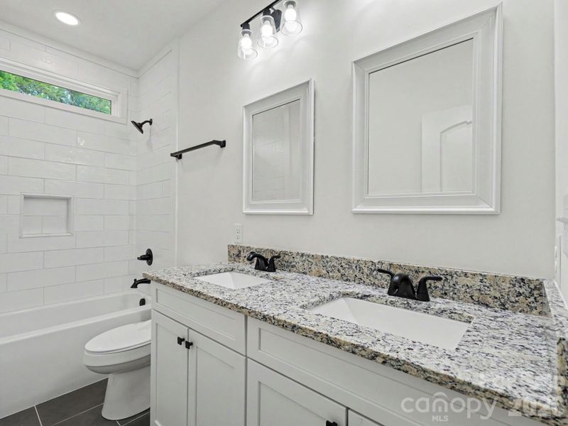 Image 41 of a home in .