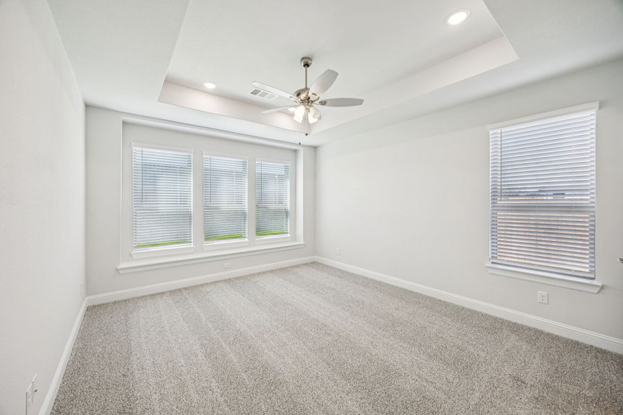 Spacious, unfurnished interior of a new home in Westside Preserve, Midlothian (Image 11).