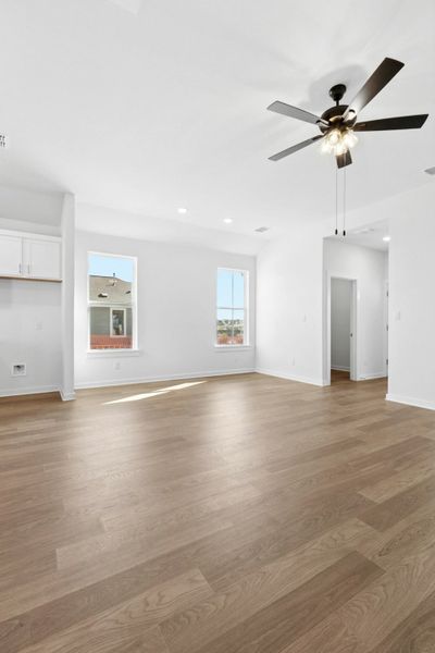 Spacious, unfurnished interior of a new home in Mayfair, New Braunfels (Image 14). Spacious, unfurnished interior of a new home in Mayfair, New Braunfels (Image 14).