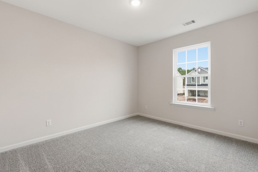 Representative unfurnished interior of a home built from the The Pamona by RTS Homes in Lakeside at Fifteen West, Hinesville (Image 19).