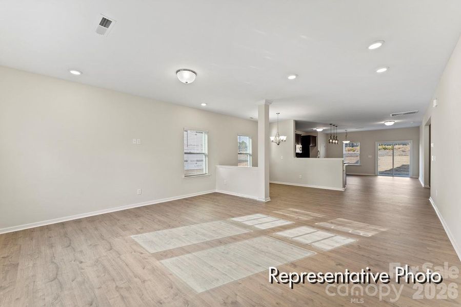 Spacious, unfurnished interior of a new home in , Red Cross (Image 12).