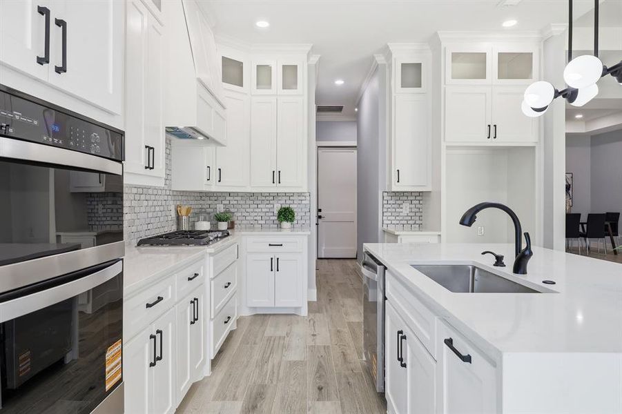 Furnished interior view inside a new home in , Arlington (Image 29).