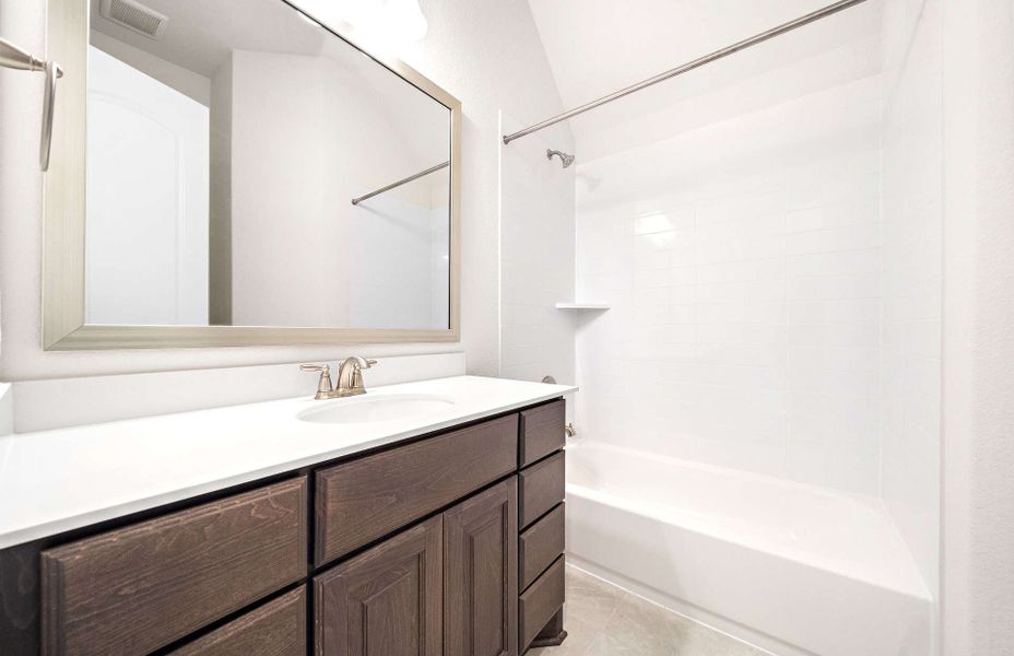 Representative furnished interior of a home built from the 3030AU by Ravenna Homes in Audubon 60′, Magnolia (Image 17).