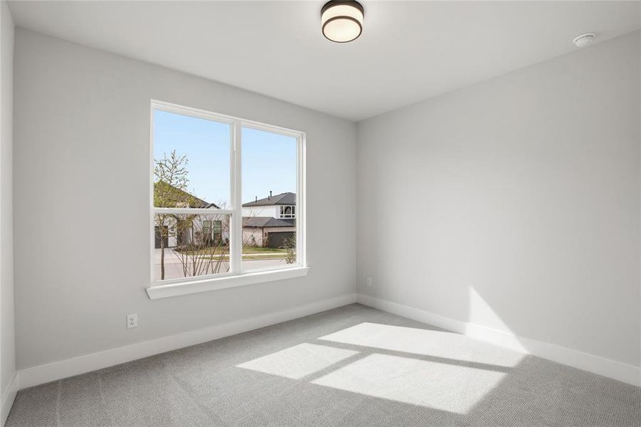 Spacious, unfurnished interior of a new home in Talon Hills, Fort Worth (Image 23).