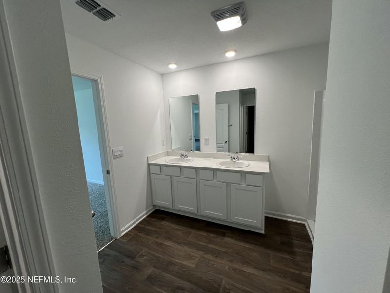 Furnished interior view inside a new home in Palm Coast Homesites, Palm Coast (Image 18).