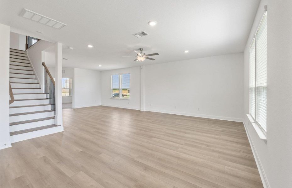 Spacious, unfurnished interior of a new home in Patterson Ranch, Georgetown (Image 28). Spacious, unfurnished interior of a new home in Patterson Ranch, Georgetown (Image 28).