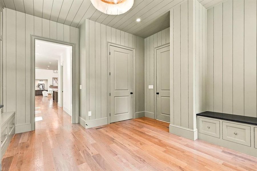 Spacious, unfurnished interior of a new home in , Roswell (Image 24).