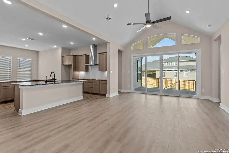 Image 17 of a home in Potranco Oaks. Image 17 of a home in Potranco Oaks.