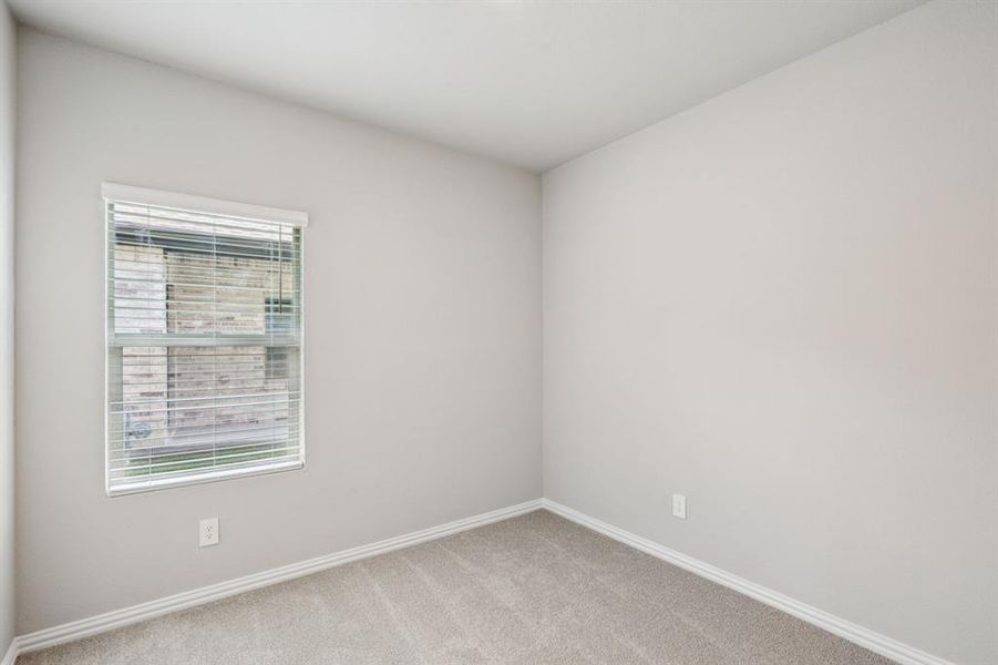 Photo is not of the actual home, but is an inspirational photo of builder’s model home and may depict options, furnishings, and/or decorator features that are not included. Photo is not of the actual home, but is an inspirational photo of builder’s model home and may depict options, furnishings, and/or decorator features that are not included.