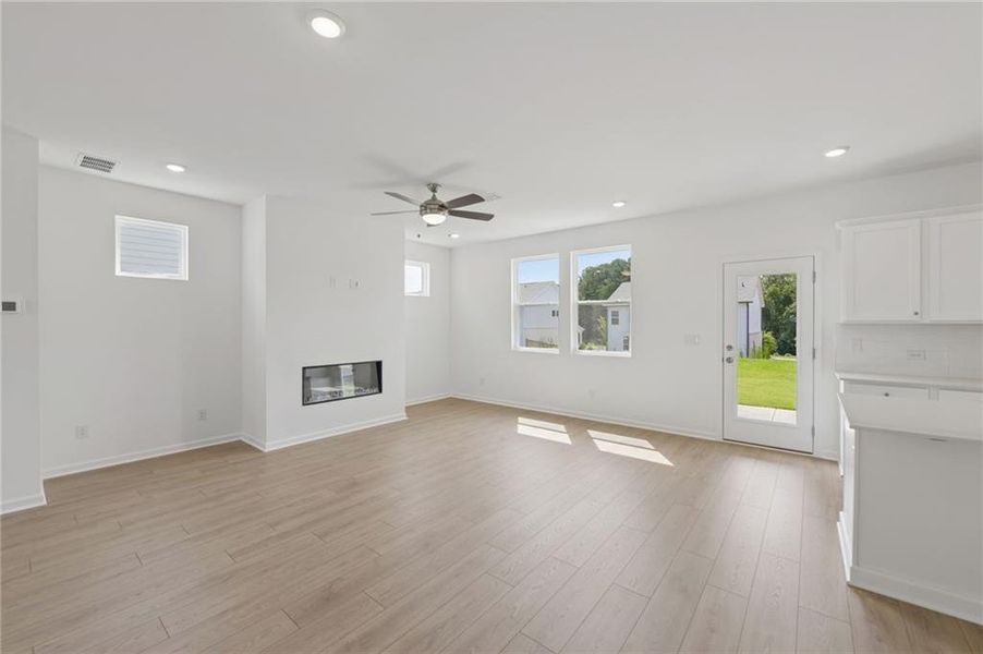 Spacious, unfurnished interior of a new home in Windance Lake, Loganville (Image 15).