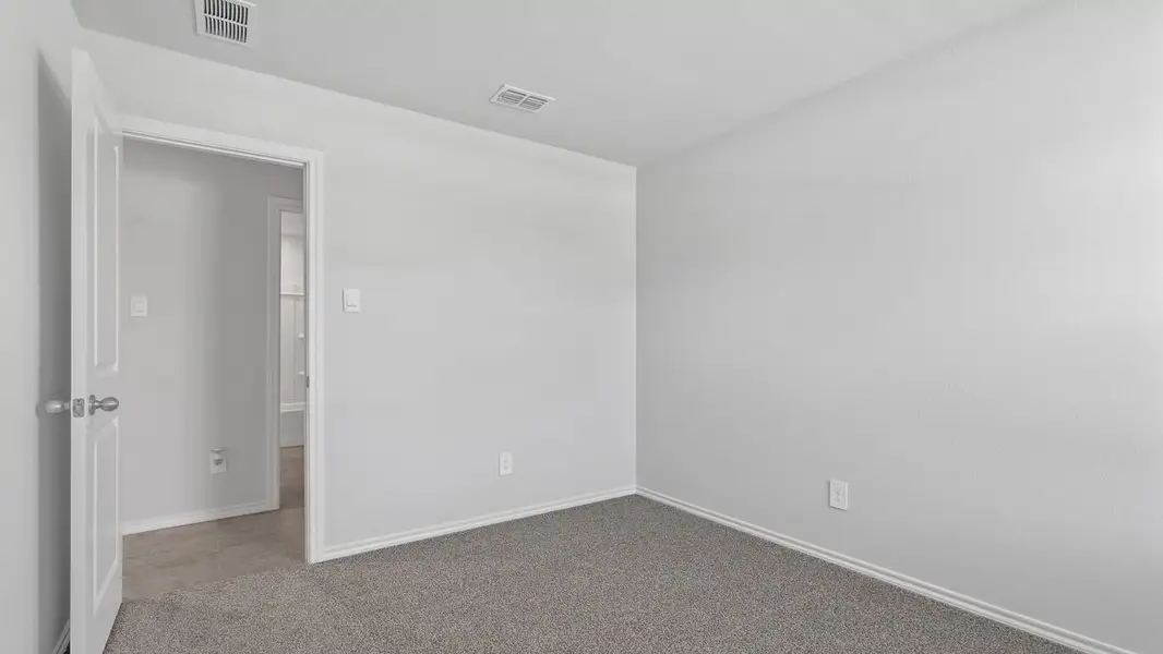 Spacious, unfurnished interior of a new home in Lankford Farms, Cleburne (Image 32). Spacious, unfurnished interior of a new home in Lankford Farms, Cleburne (Image 32).