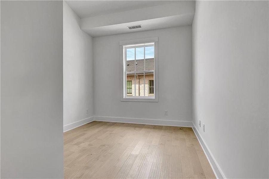 Spacious, unfurnished interior of a new home in , Fayetteville (Image 33).