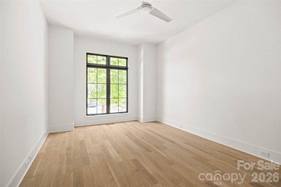 Spacious, unfurnished interior of a new home in , Charlotte (Image 28).