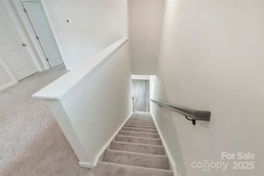 Image 30 of a home in . Image 30 of a home in .