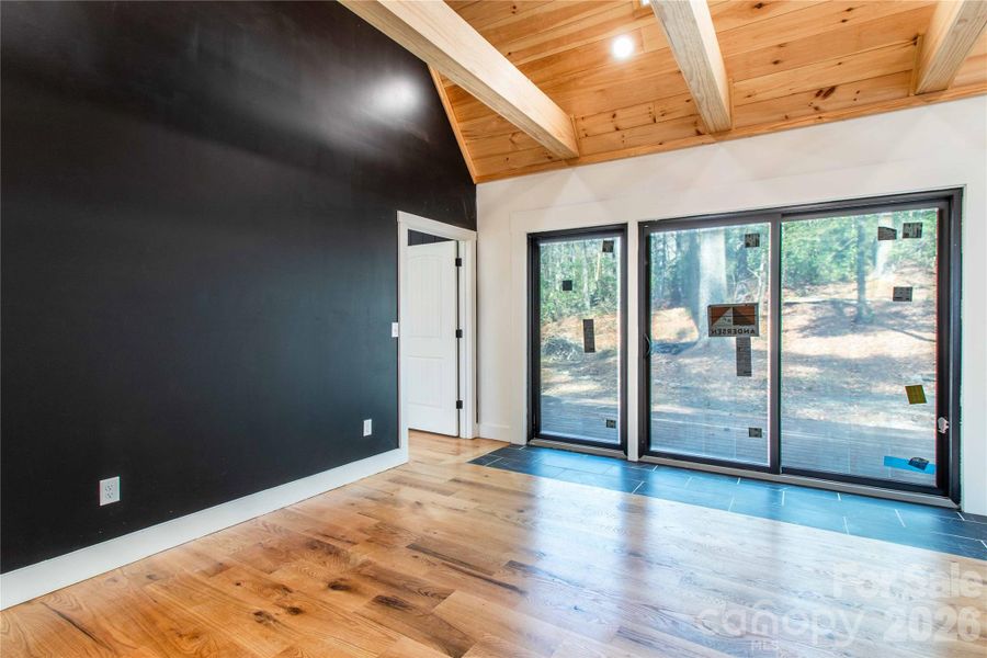 Spacious, unfurnished interior of a new home in , Brevard (Image 8).