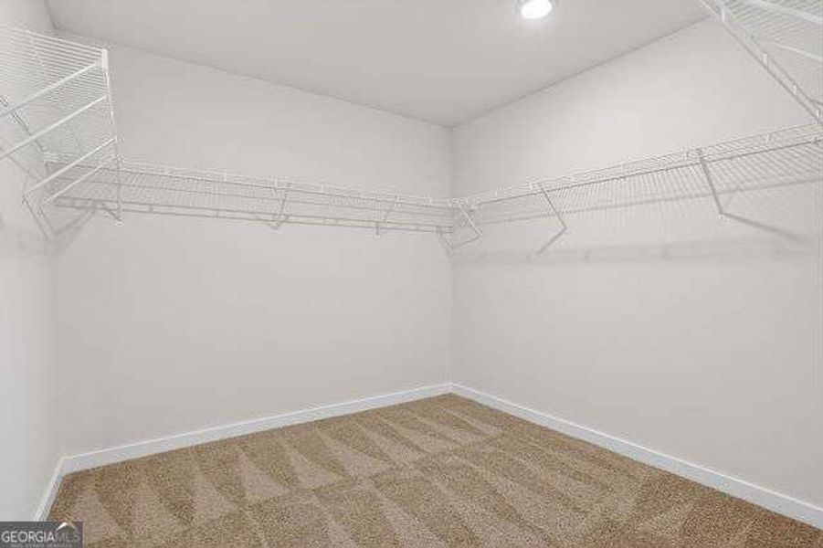 Spacious, unfurnished interior of a new home in Killian Manor at The Adares, Adairsville (Image 37).