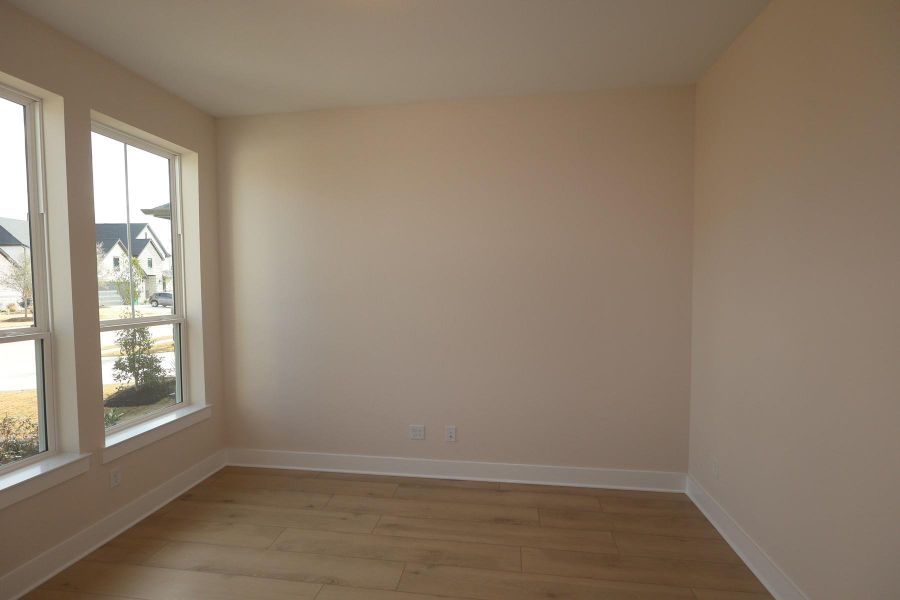 Spacious, unfurnished interior of a new home in Dunham Pointe, Cypress (Image 43). Spacious, unfurnished interior of a new home in Dunham Pointe, Cypress (Image 43).