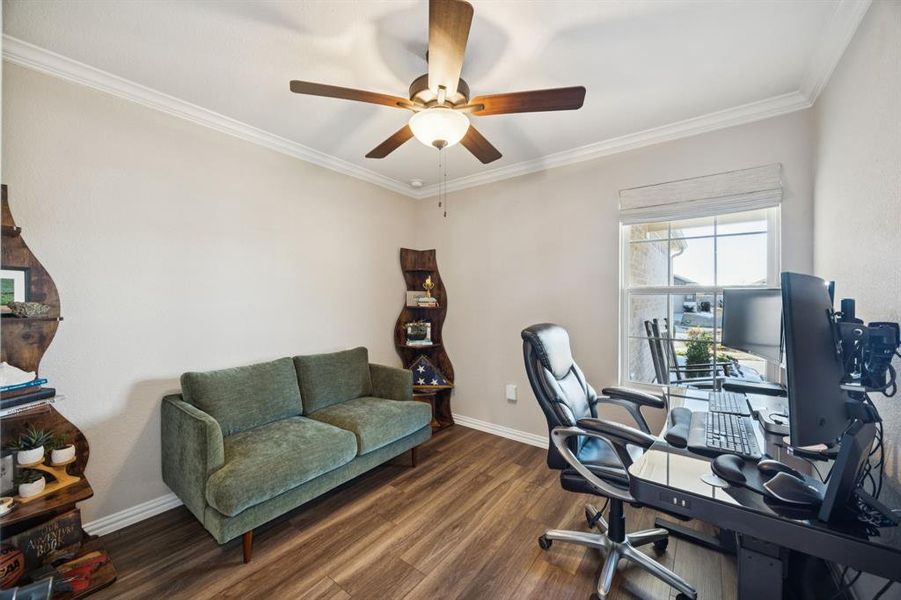 Furnished interior view inside a new home in , McKinney (Image 11).
