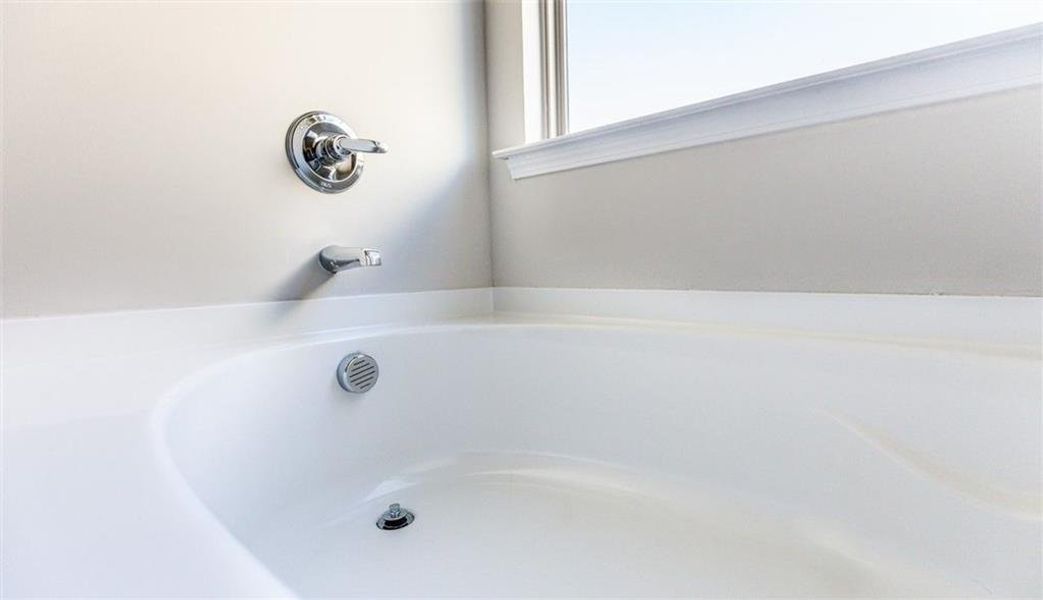 Close-up of interior finishes inside a home in Summerfield Place, Carrollton (Image 12).
