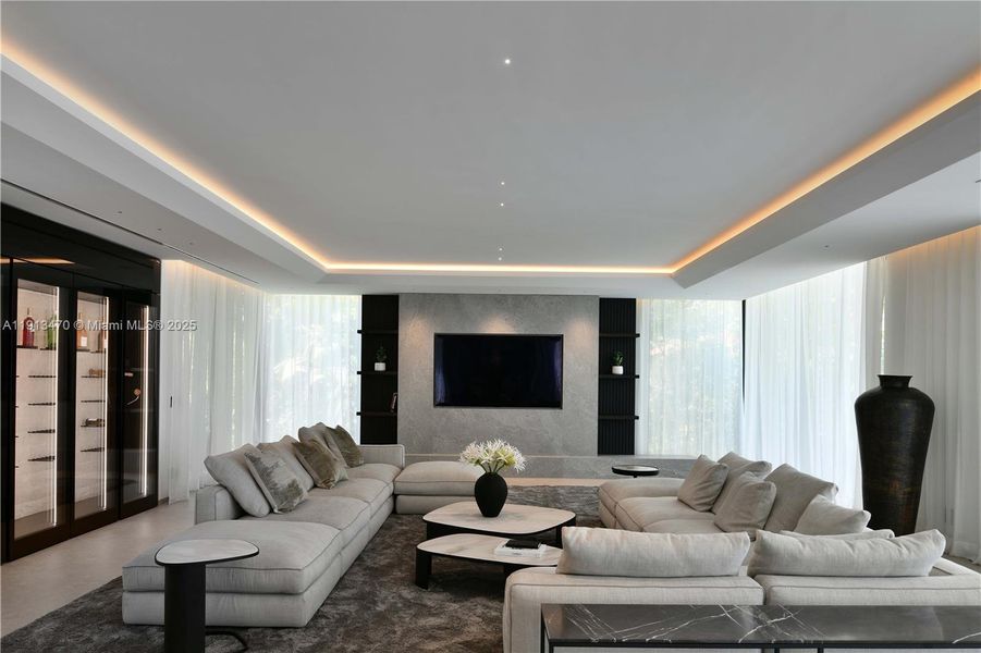 Furnished interior view inside a new home in , Miami Beach (Image 16).