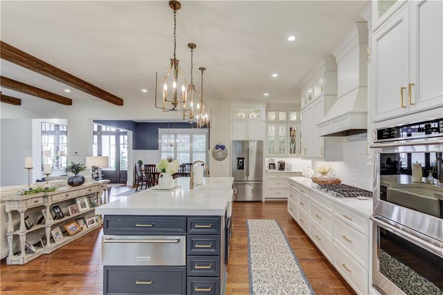 Furnished interior view inside a new home in , Duluth (Image 12).