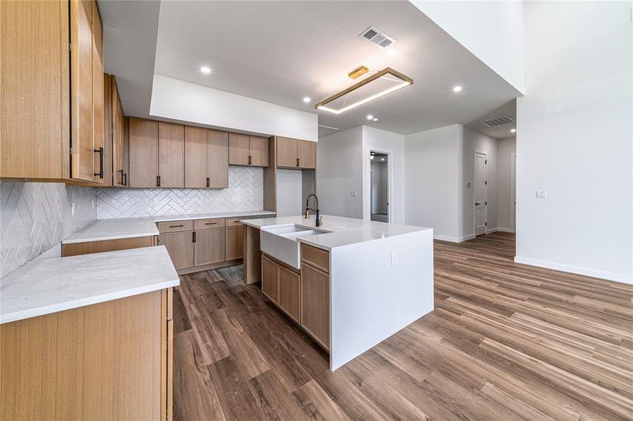 Furnished interior view inside a new home in , Dallas (Image 7).