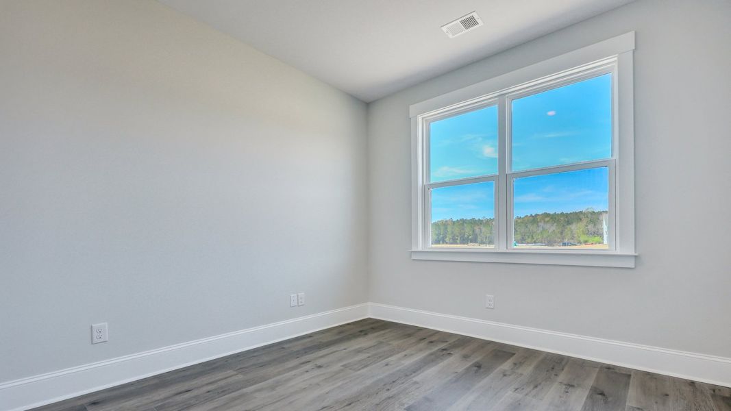 Spacious, unfurnished interior of a new home in Shell Pointe, Gilbert (Image 23). Spacious, unfurnished interior of a new home in Shell Pointe, Gilbert (Image 23).