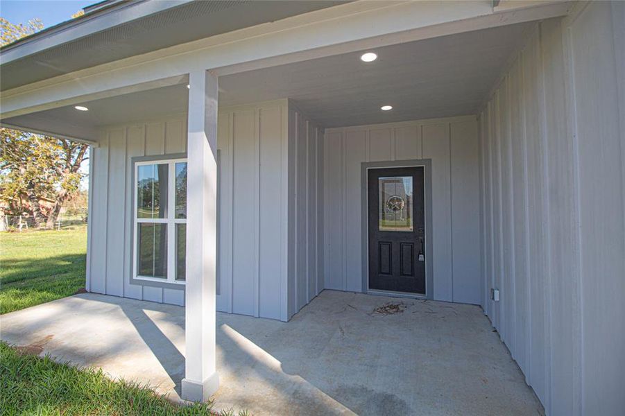 Front exterior of a new home in , Livingston, TX, highlighting curb appeal (Image 17). Front exterior of a new home in , Livingston, TX, highlighting curb appeal (Image 17).