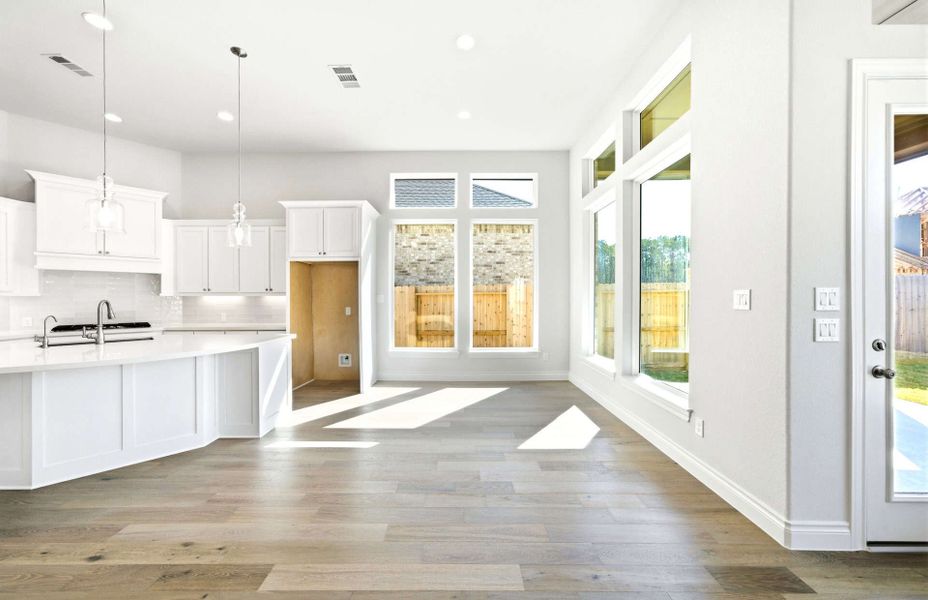 Spacious, unfurnished interior of a new home in The Highlands 55′, Porter (Image 22).