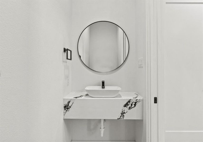 Furnished interior view inside a new home in , Dallas (Image 7).