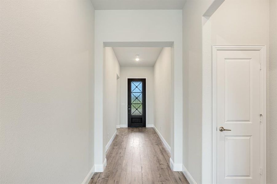 Spacious, unfurnished interior of a new home in ArrowBrooke Classic 50, Aubrey (Image 29).