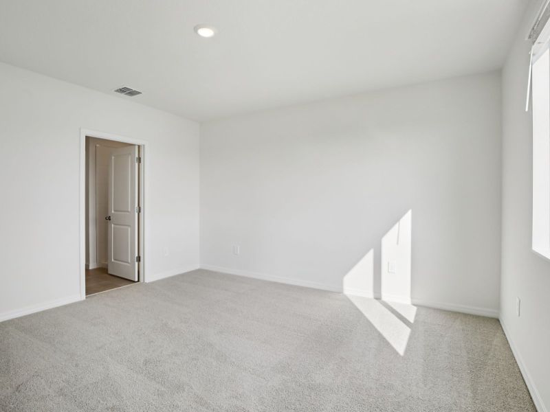 Spacious, unfurnished interior of a new home in Magnolia Bay - Premier Series, Nokomis (Image 11).