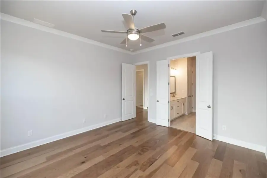 Spacious, unfurnished interior of a new home in Aberdeen, Hoschton (Image 56).