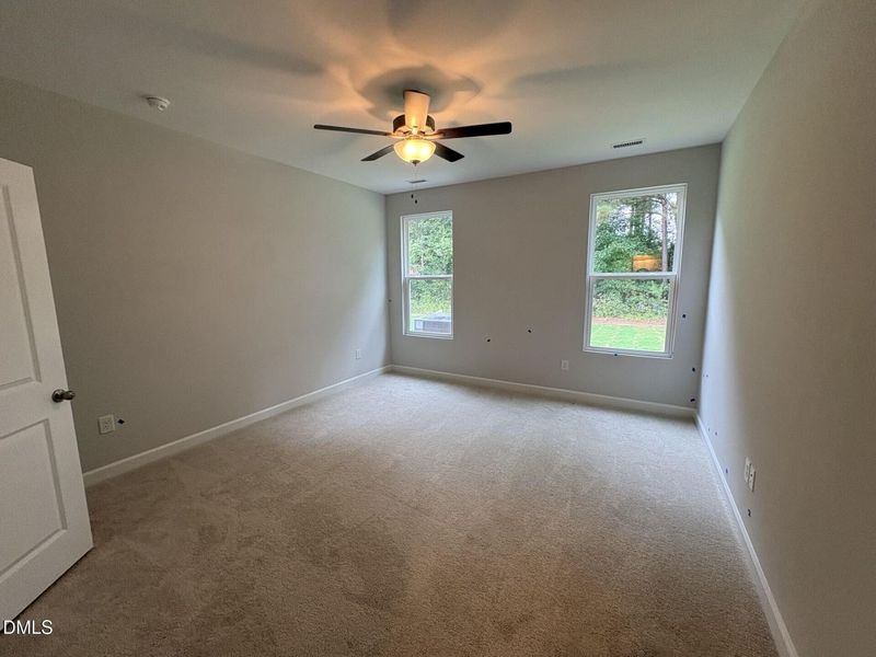 Spacious, unfurnished interior of a new home in Woodland Crossing, Zebulon (Image 13).