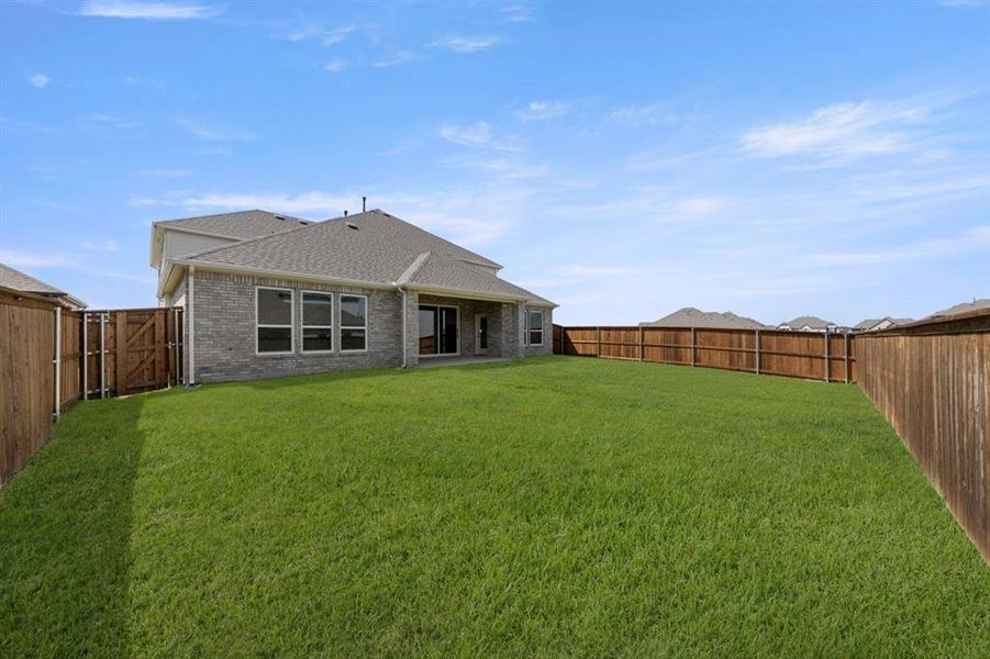 Exterior details and patio area of a home in Polo Ridge, Forney (Image 25). Exterior details and patio area of a home in Polo Ridge, Forney (Image 25).