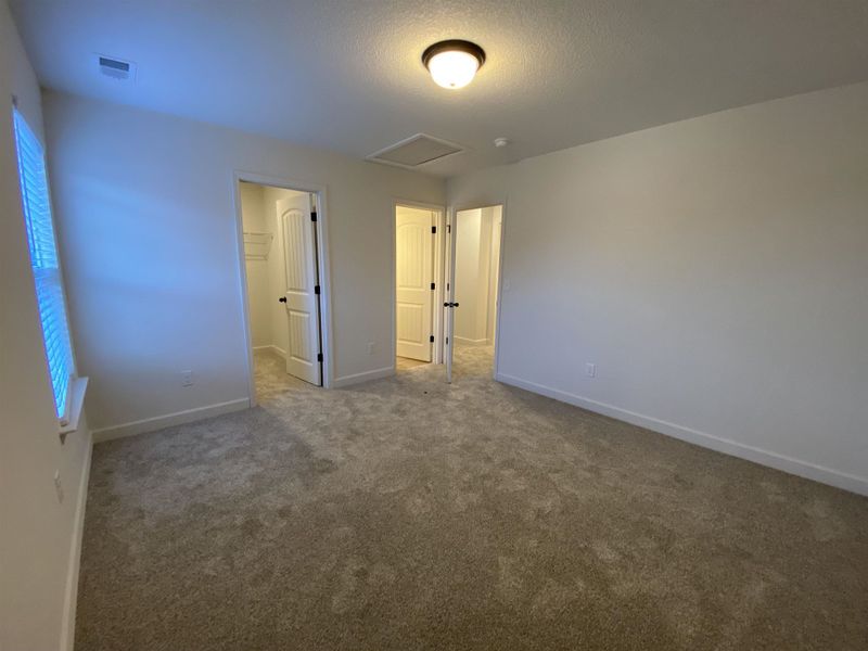Spacious, unfurnished interior of a new home in Gentry Place, Spartanburg (Image 24).