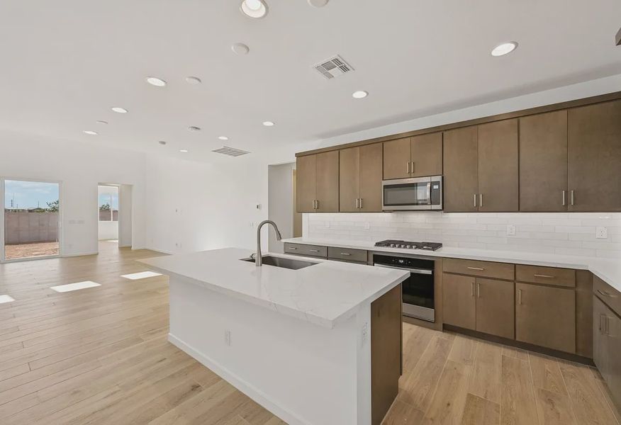 Kitchen - 5 of 14