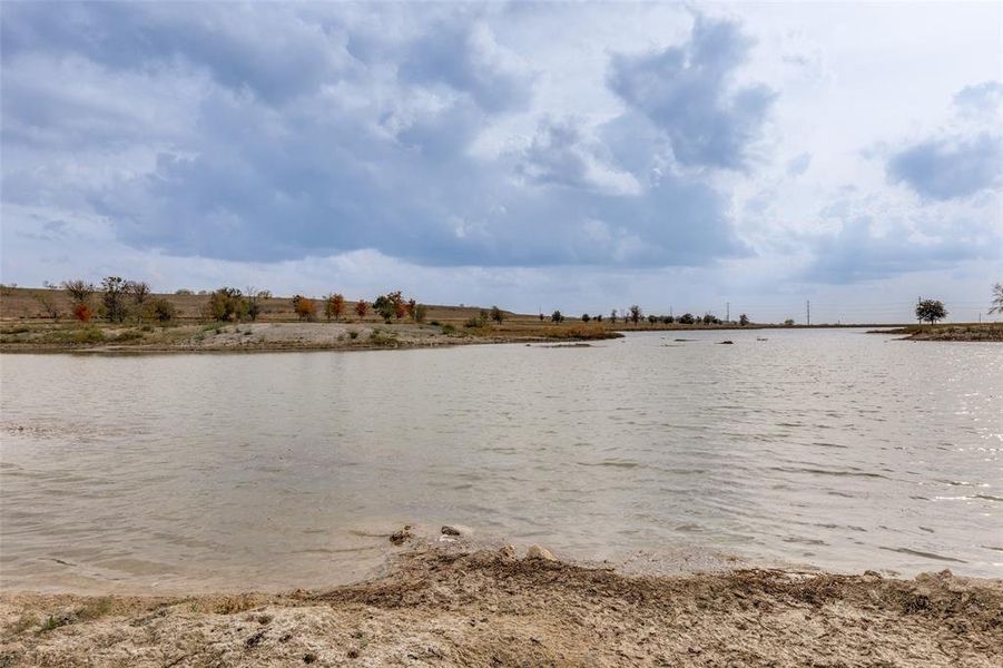 Natural landscape and outdoor views near Reunion 60s in Rhome (Image 33).