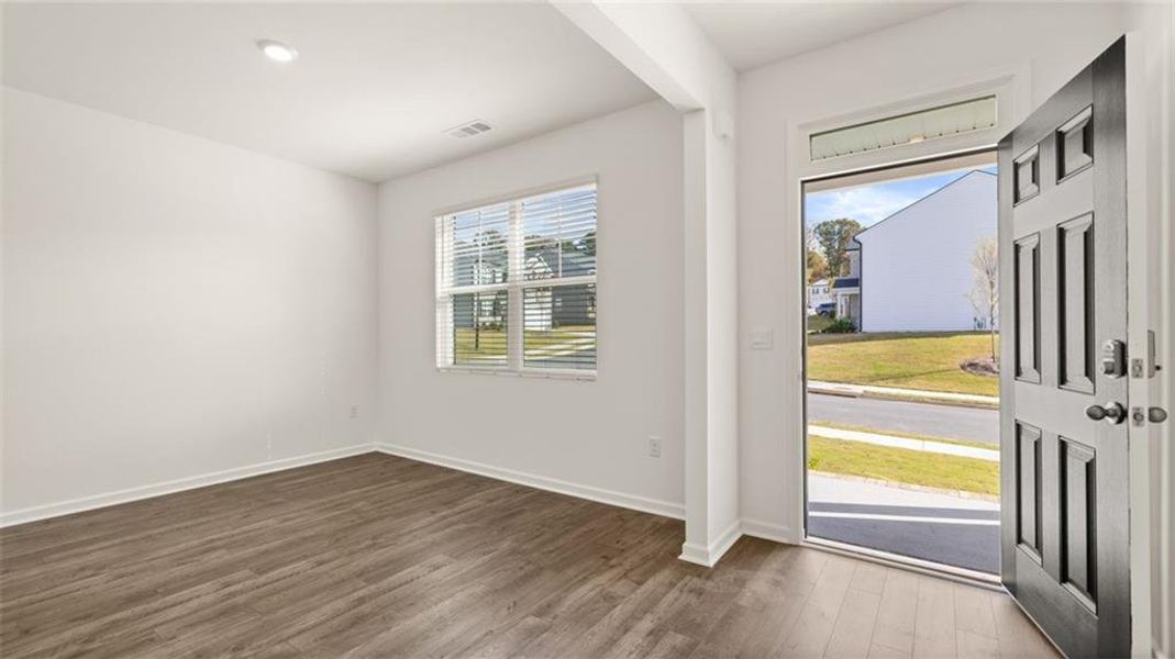 Spacious, unfurnished interior of a new home in Brooks Station, Dacula (Image 15).