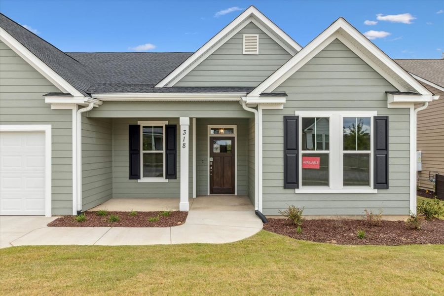 Exterior details and patio area of a home in Sinclair at Crawford Creek, Grovetown (Image 3).