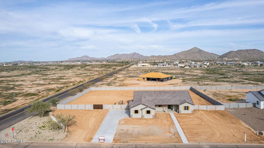 42-Sandstone Mountain